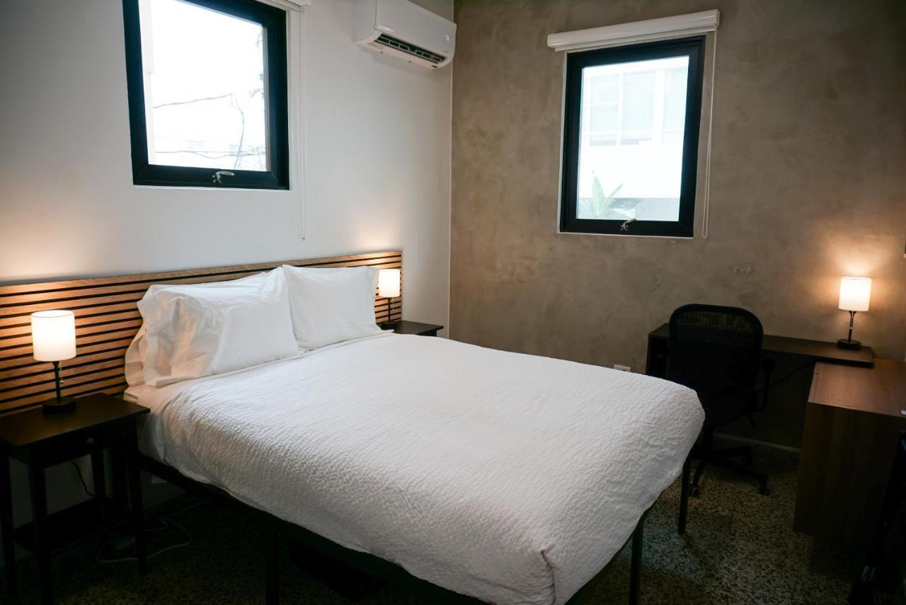 The Looking Glass Hotel San Juan Extérieur photo